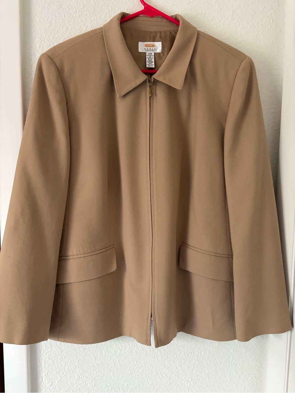 Talbots Women's 14 Petite  Camel Zip-Front Blazer Jacket Soft Versatile Wool.